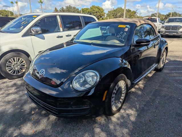 2013 Volkswagen Beetle 2.5L 2013 Volkswagen Beetle 2.5L