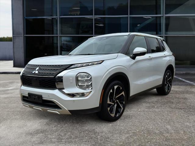 2023 Mitsubishi Outlander SE Black Edition S-AWC