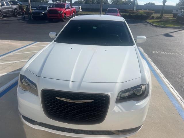 2019 Chrysler 300 300S