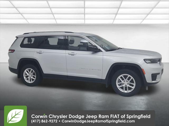 2023 Jeep Grand Cherokee L Laredo 4x4