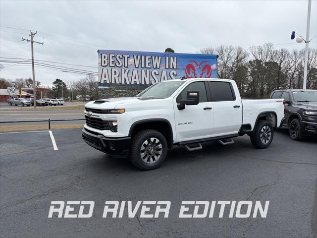 2024 Chevrolet Silverado 2500HD 4WD Crew Cab Standard Bed Custom