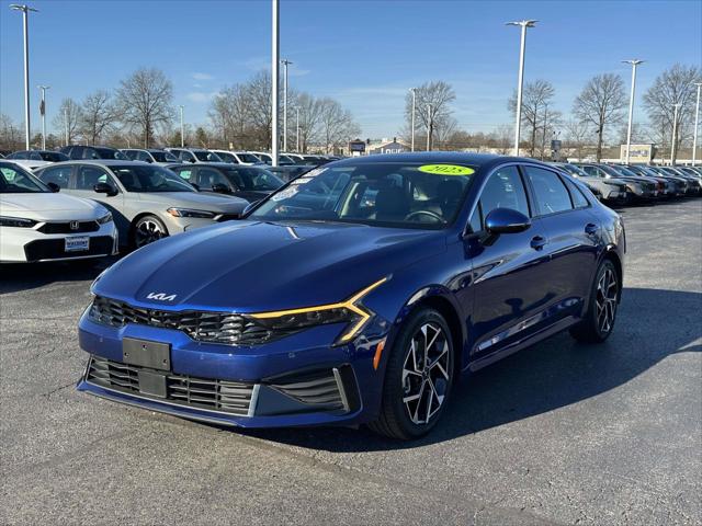 2025 Kia K5 EX