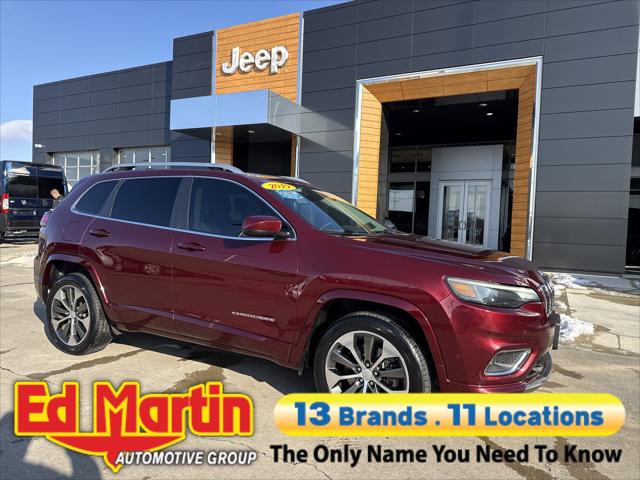 2019 Jeep Cherokee Overland FWD 2019 Jeep Cherokee Overland FWD