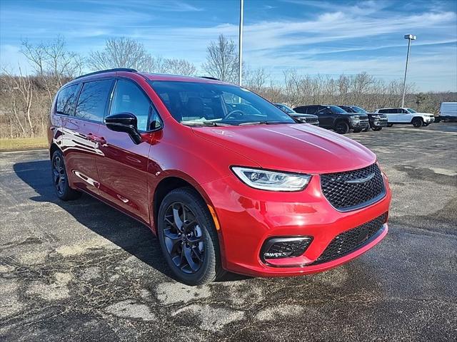 2026 Chrysler Pacifica PACIFICA LIMITED AWD