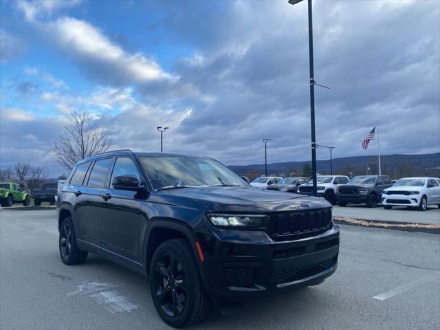2023 Jeep Grand Cherokee L Altitude 4x4