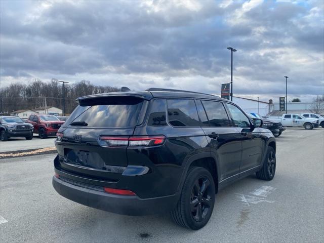 2023 Jeep Grand Cherokee L Altitude 4x4
