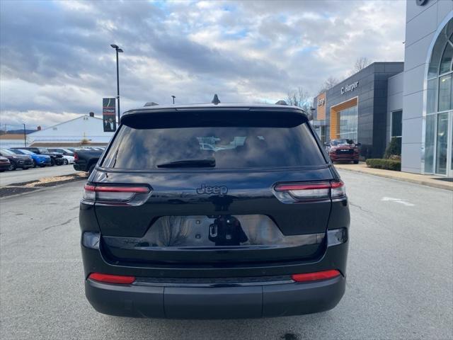 2023 Jeep Grand Cherokee L Altitude 4x4