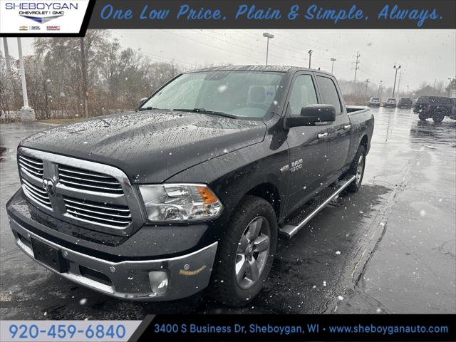2017 RAM 1500 Big Horn Crew Cab 4x4 64 Box