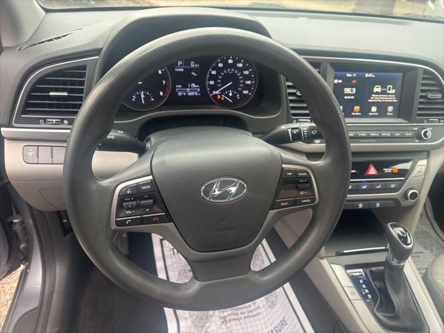 2017 Hyundai Elantra SE 2017 Hyundai Elantra SE