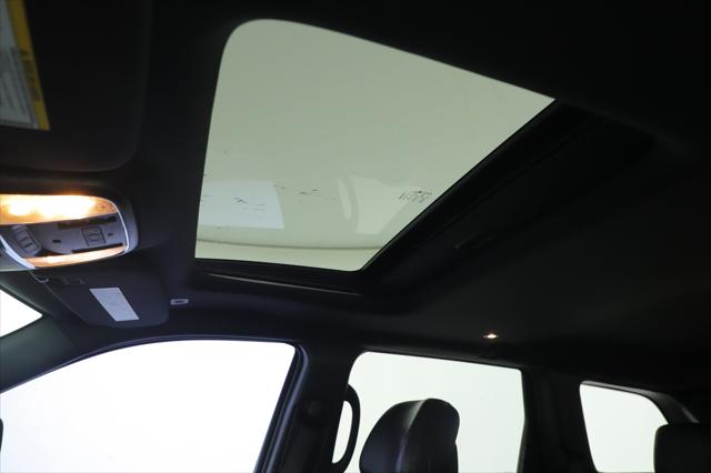 2017 Jeep Grand Cherokee Trailhawk 4x4 2017 Jeep Grand Cherokee Trailhawk 4x4