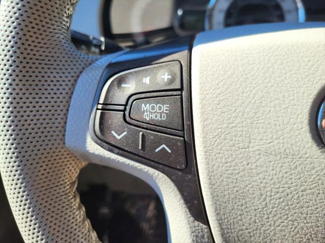 2013 Toyota Sienna SE 8 Passenger
