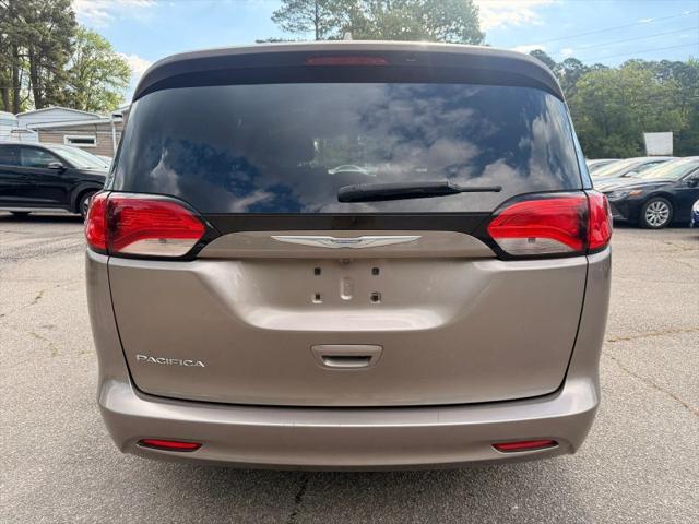 2017 Chrysler Pacifica Touring