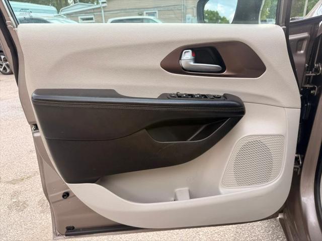 2017 Chrysler Pacifica Touring