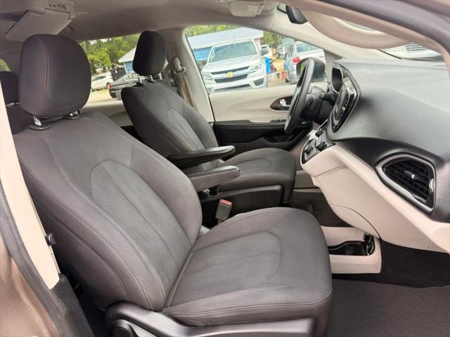 2017 Chrysler Pacifica Touring