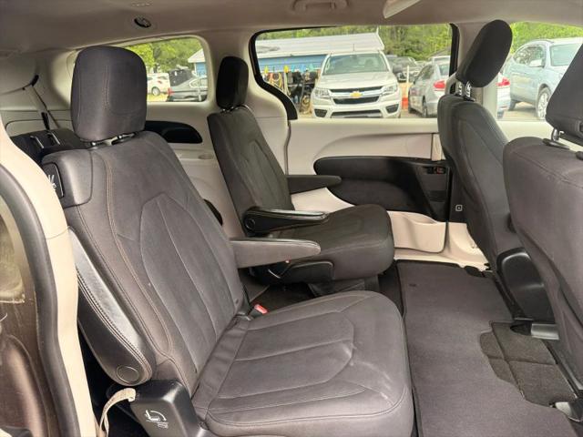 2017 Chrysler Pacifica Touring