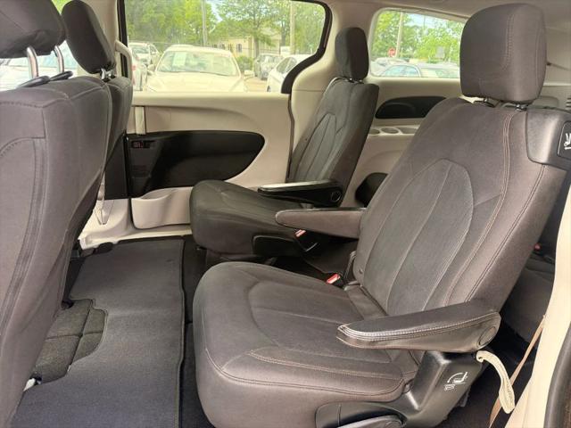 2017 Chrysler Pacifica Touring