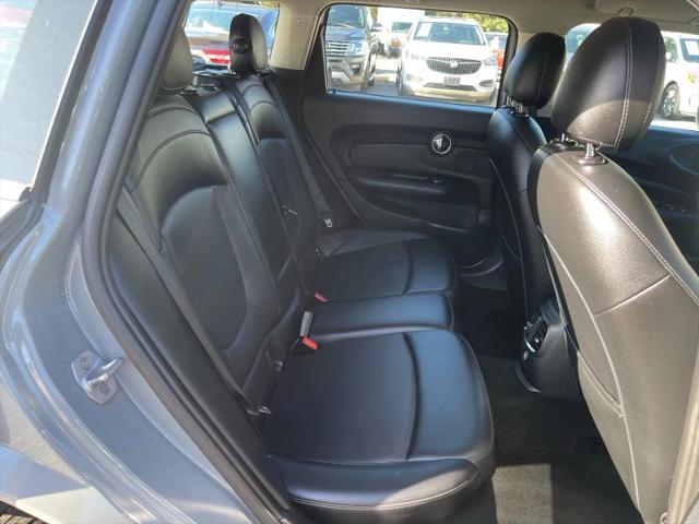 2016 MINI Cooper Clubman Cooper