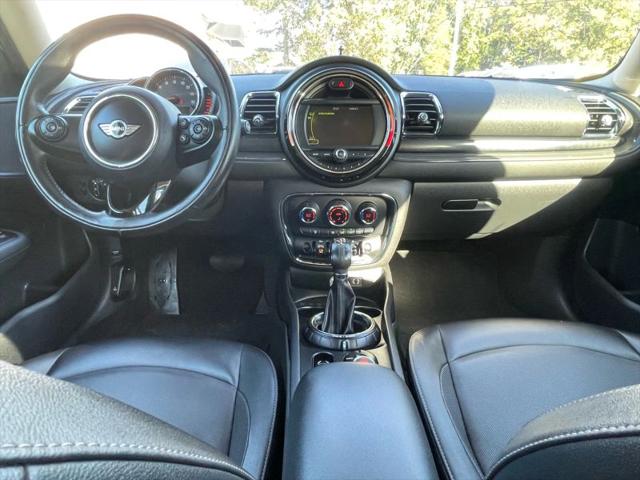 2016 MINI Cooper Clubman Cooper