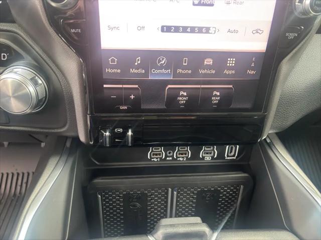 2026 Ram 1500 Laramie Crew Cab 4x4 5'7" Box