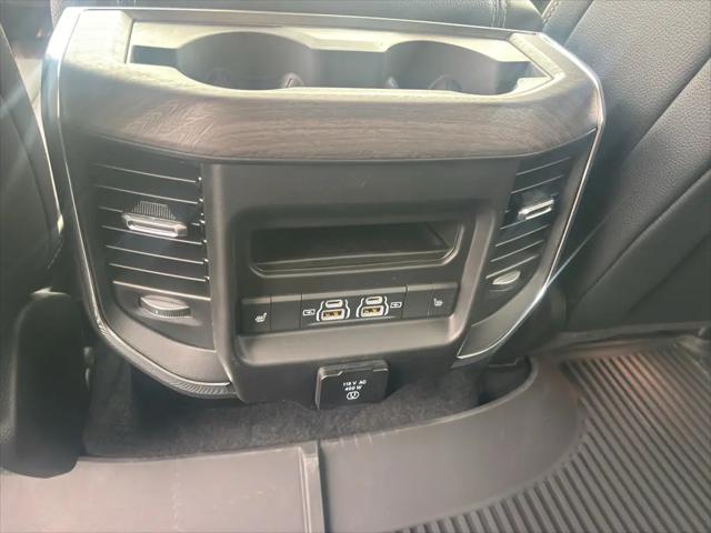 2026 Ram 1500 Laramie Crew Cab 4x4 5'7" Box