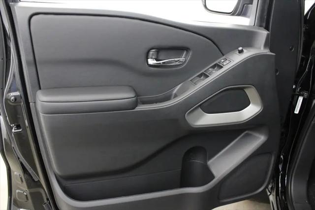 2026 Nissan Frontier Crew Cab SV 4x2