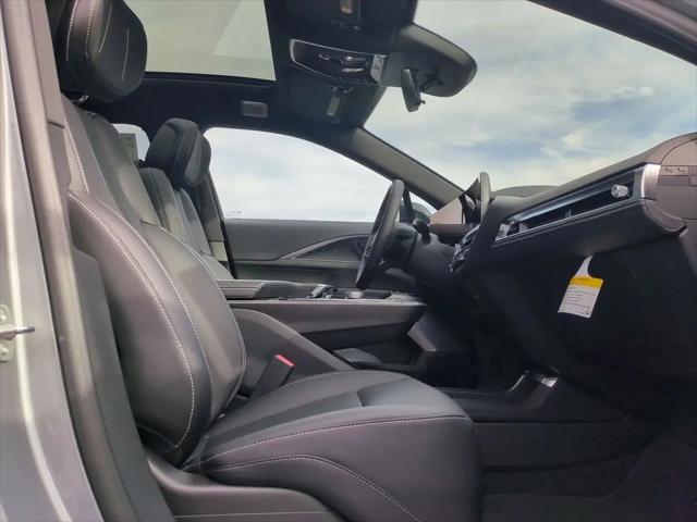 2026 Cadillac iQ V-Series AWD