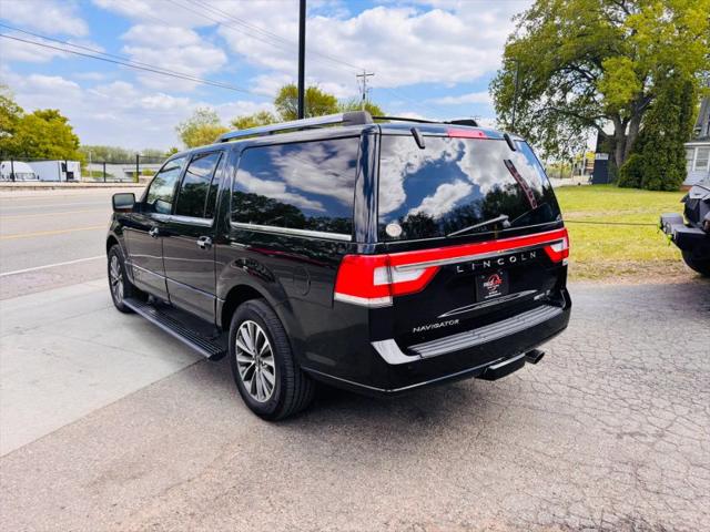 2016 Lincoln Navigator L Select