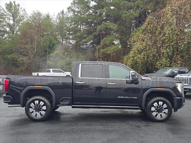 2026 GMC Sierra 2500HD Crew Cab, Standard Bed, Denali, 4WD
