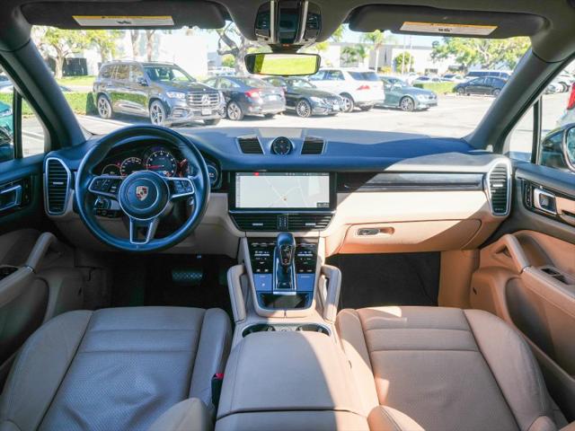 2020 Porsche Cayenne Base