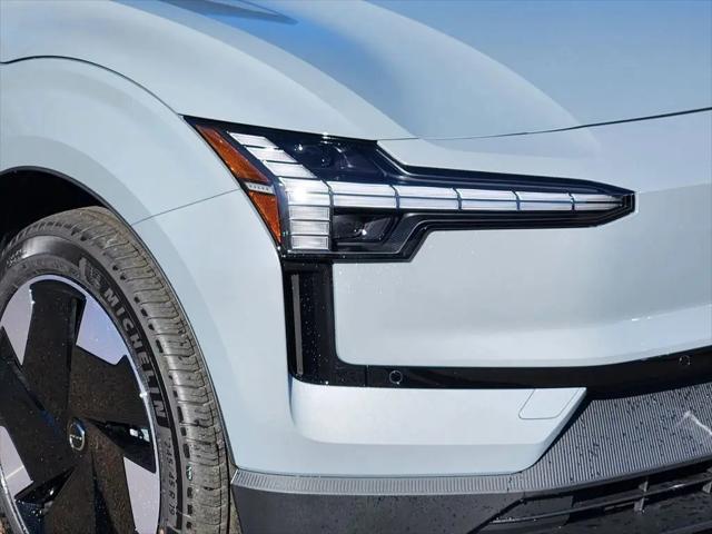 2026 Volvo EX30 Plus Twin Motor Performance, Fully electric
