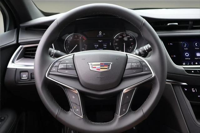 2026 Cadillac XT5 Luxury FWD