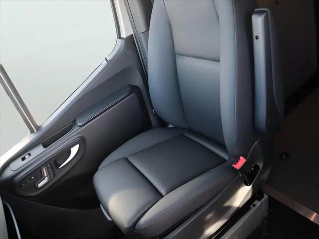 2026 Mercedes-Benz Sprinter 2500 Standard Roof 4-Cyl Diesel HO
