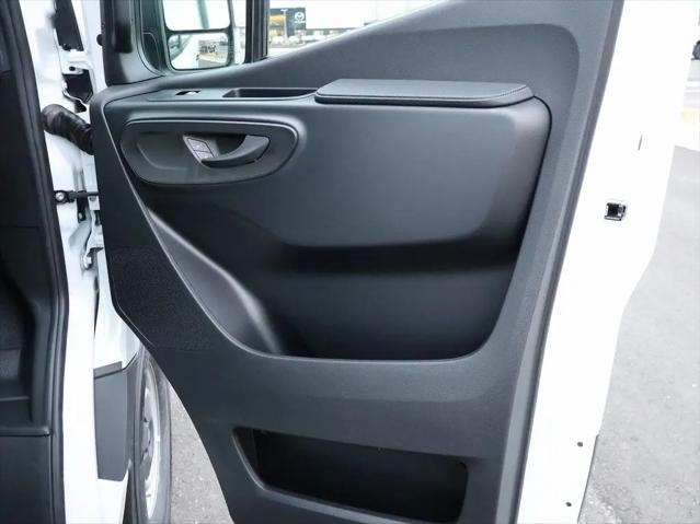 2026 Mercedes-Benz Sprinter 2500 Standard Roof 4-Cyl Diesel