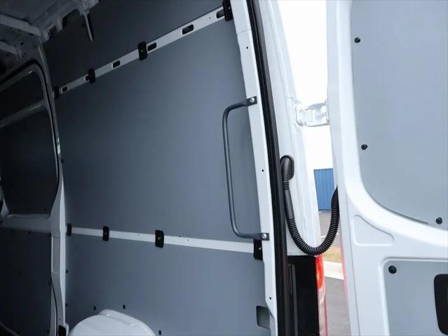 2026 Mercedes-Benz Sprinter 2500 Standard Roof 4-Cyl Diesel