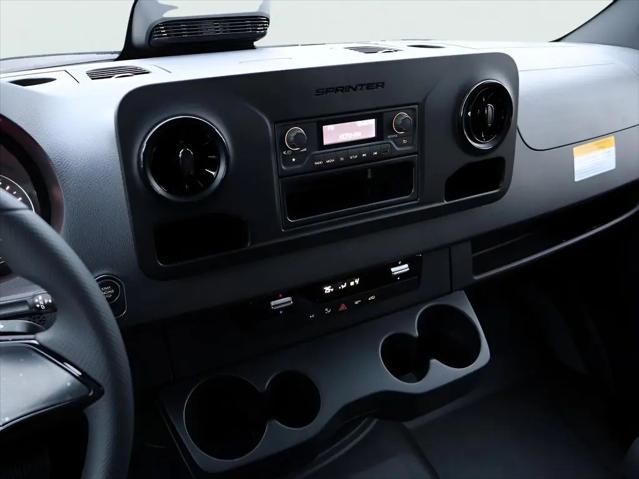 2026 Mercedes-Benz Sprinter 2500 Standard Roof 4-Cyl Diesel