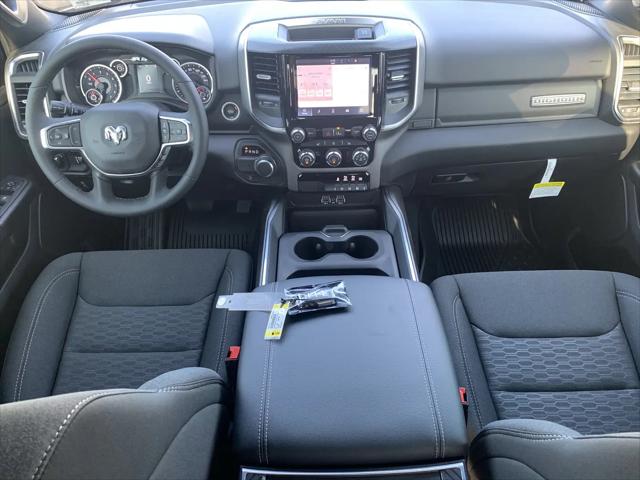 2025 Ram 1500 Big Horn Crew Cab 4x2 5'7" Box