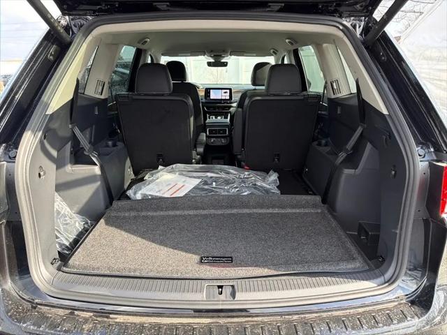 2026 Volkswagen Atlas SE with Technology