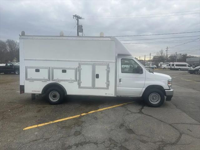 2026 Ford E-350 Cutaway E-Series Cutaway