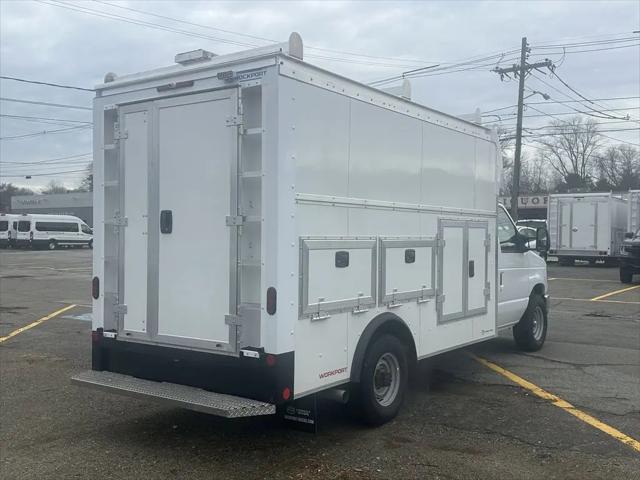 2026 Ford E-350 Cutaway E-Series Cutaway