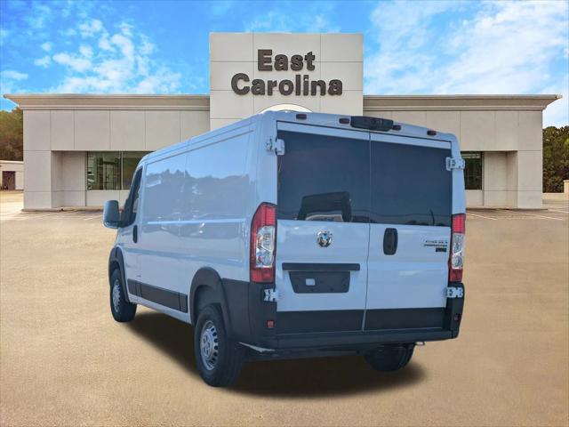 2026 Ram ProMaster Cargo Van Tradesman Low Roof 136" WB w/Pass Seat