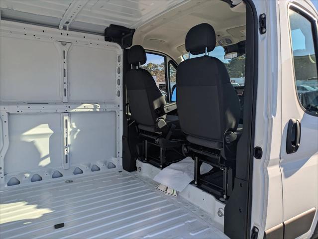 2026 Ram ProMaster Cargo Van Tradesman Low Roof 136" WB w/Pass Seat