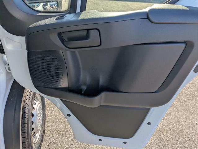 2026 Ram ProMaster Cargo Van Tradesman Low Roof 136" WB w/Pass Seat