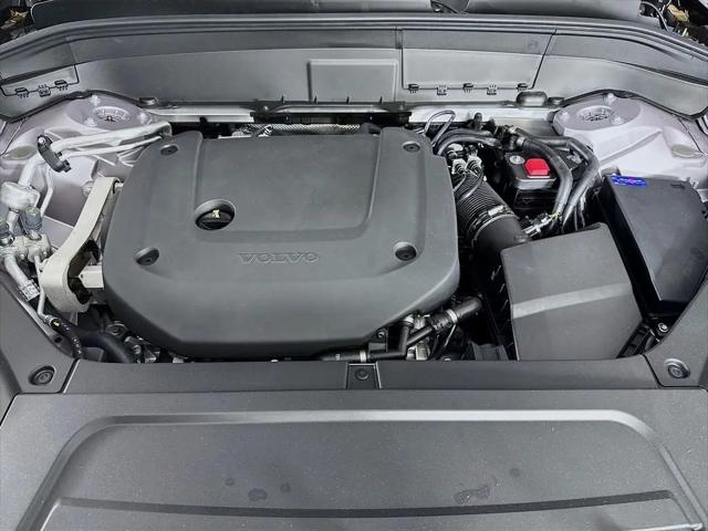 2026 Volvo XC90 Plus, B6 AWD Gas (mild hybrid), Gasoline, Bright, 7 Seats