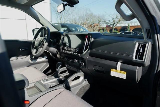 2026 Nissan Frontier Crew Cab SV 4x4