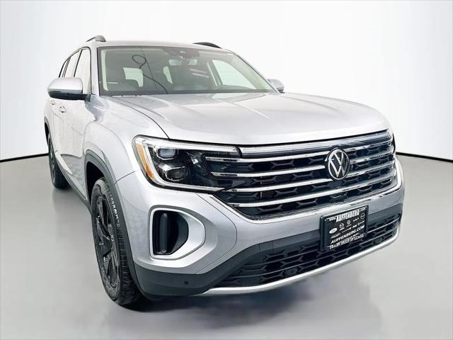 2026 Volkswagen Atlas SE with Technology for sale in Shiloh, IL