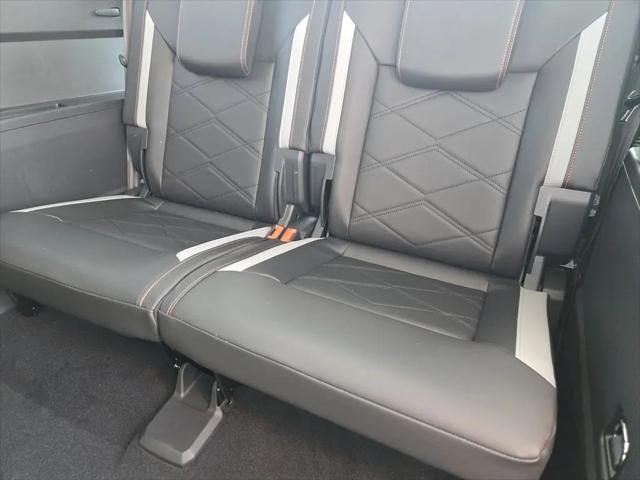 2026 Volkswagen Atlas Peak Edition