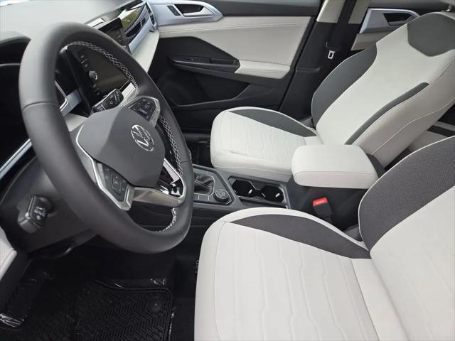 2026 Volkswagen Taos SE