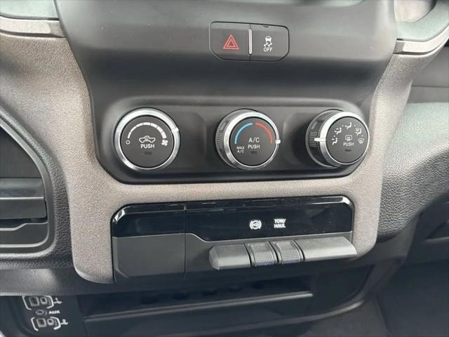 2024 Ram 3500 Tradesman Crew Cab 4x4 6'4" Box