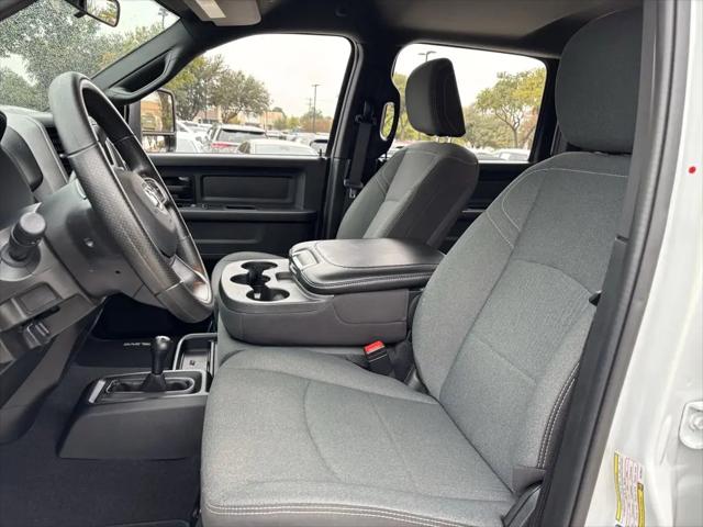 2024 Ram 3500 Tradesman Crew Cab 4x4 6'4" Box