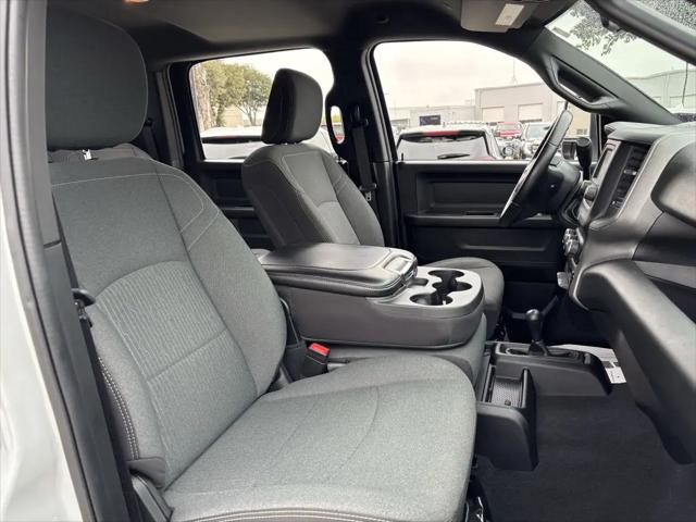 2024 Ram 3500 Tradesman Crew Cab 4x4 6'4" Box